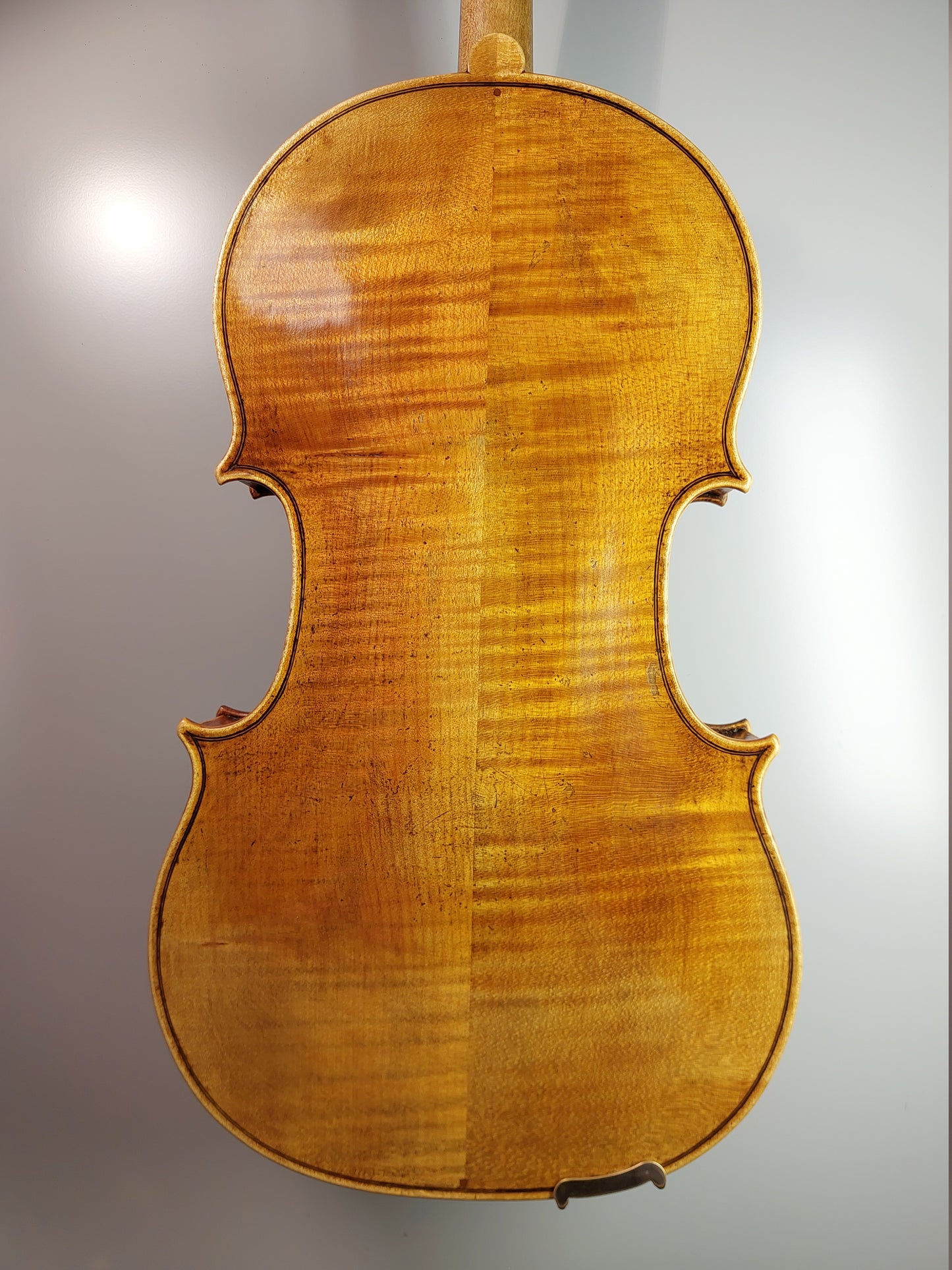 Viola - Stefan Lindholm 2018