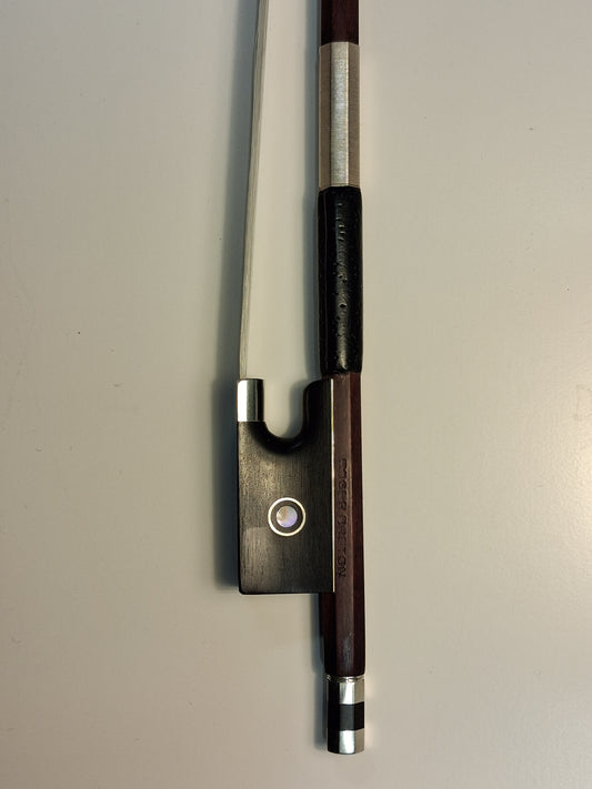 Violin bow - Roger Breton