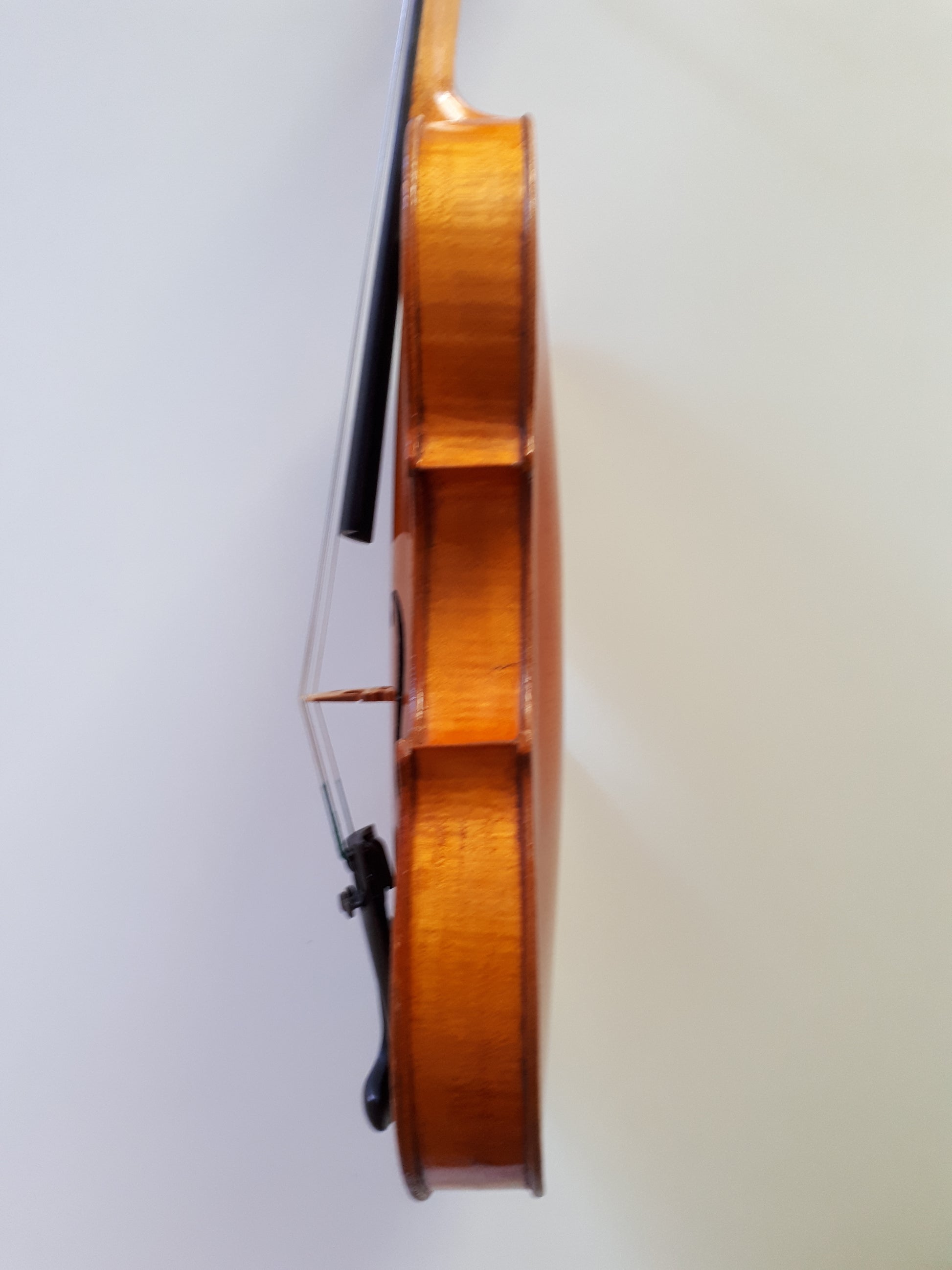 violin frankrike mirecourt