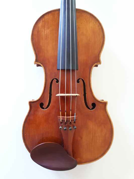 Christian Svarfvar violin