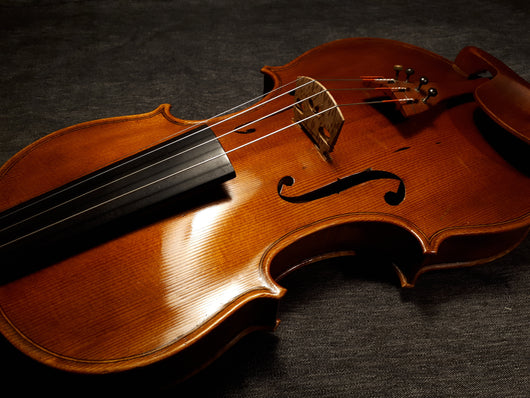 Violin -  Alfred Moore 1914