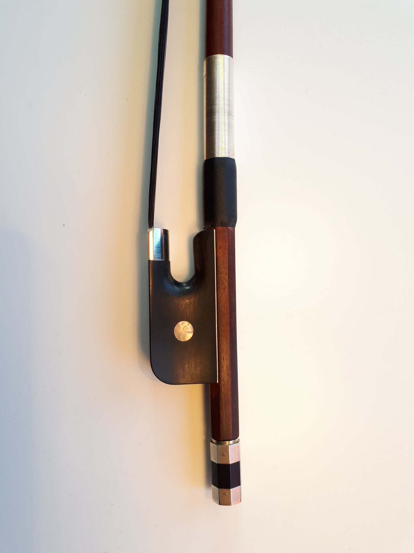 Kontrabasstråke – Äldre av hög kvalité