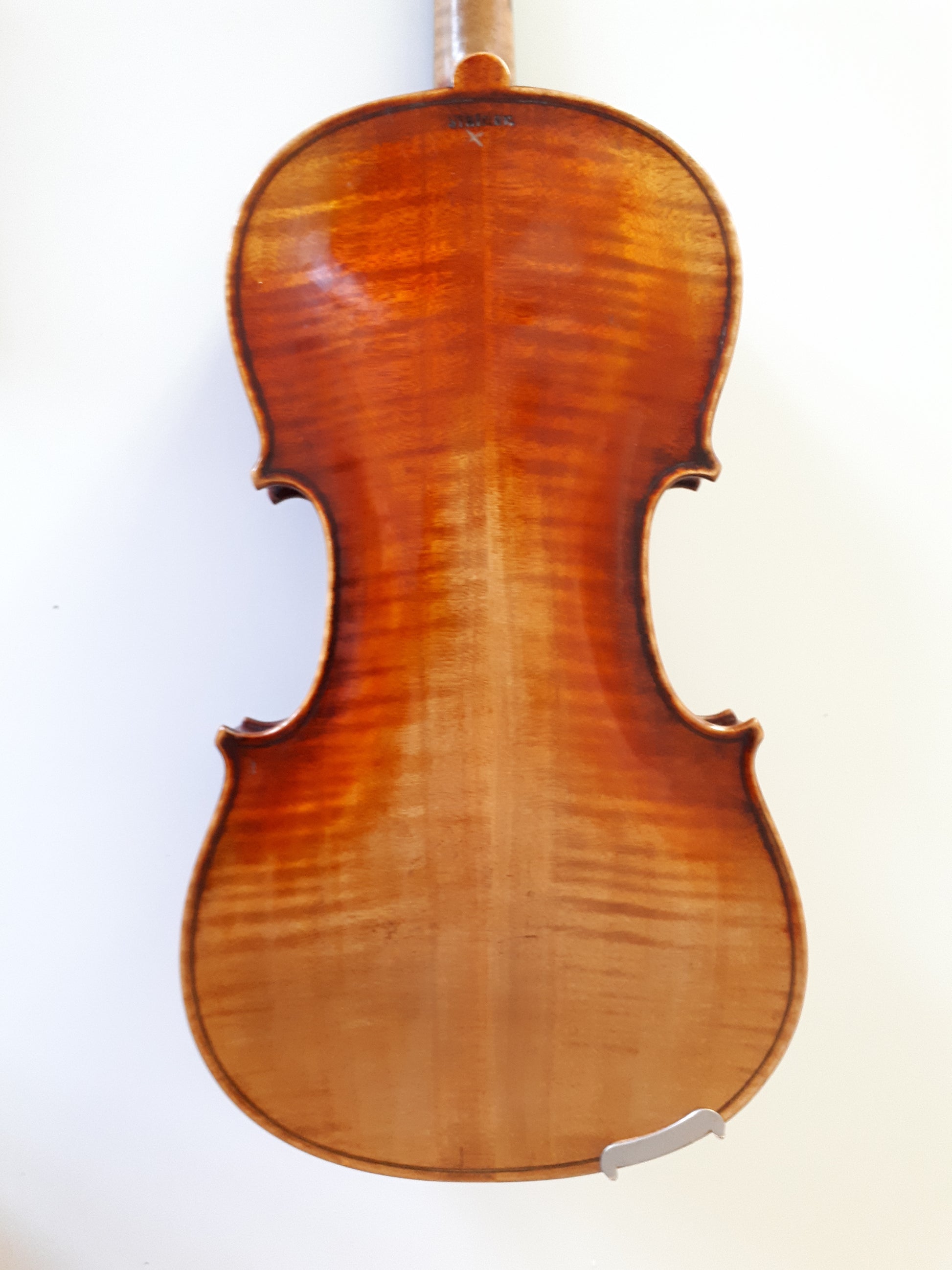 köp fiol online på www.luxuryviolins.com